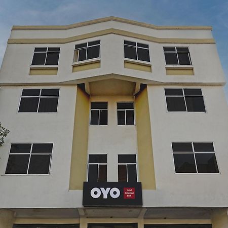 Hotel O 14726 Hotel Vaishnavi Park Secunderābād Exterior foto